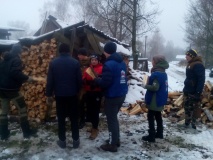 в Шумячском районе завершился партийный проект «Единой России» «Подари дрова» - фото - 8