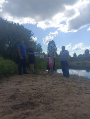 организован и проведен рейд по необорудованным местам для купания на территории Шумячского муниципального округа - фото - 4