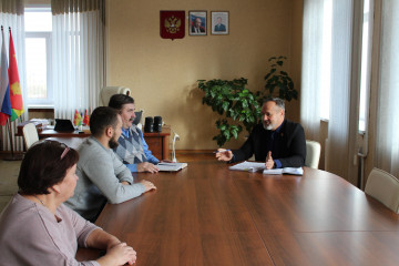 проведена встреча с представителем КФХ - фото - 1