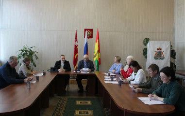 состоялось очередное 24-е заседание Шумячского окружного Совета депутатов - фото - 1