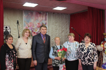 заместитель главы муниципального округа совместно с председателем районного Совета ветеранов поздравили долгожителя с юбилеем - фото - 2