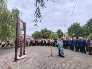 глава Шумячского муниципального округа принял участие в торжествах, посвящённых 890-летию Славгорода - фото - 3